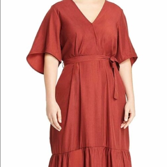 Junarose Midi Dress 🌹 - Picture 4 of 14